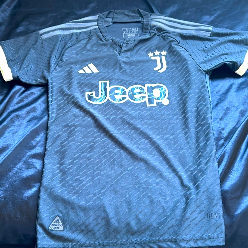 Adidas 2023 Juventus 3rd Jersey Black Men’s S Authentic Player Fit slightly used